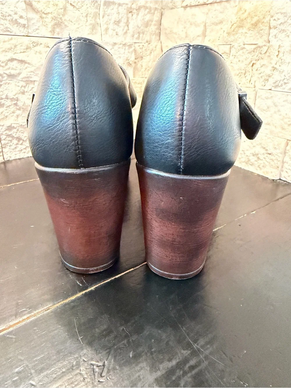 B.O.C Born Gia Women Blavk Leather Closed Toe Comfort Mary Jane Clog Shoe US 8